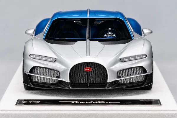 Bugatti Tourbillon HH Model定制版 蓝色·银色双色，封面