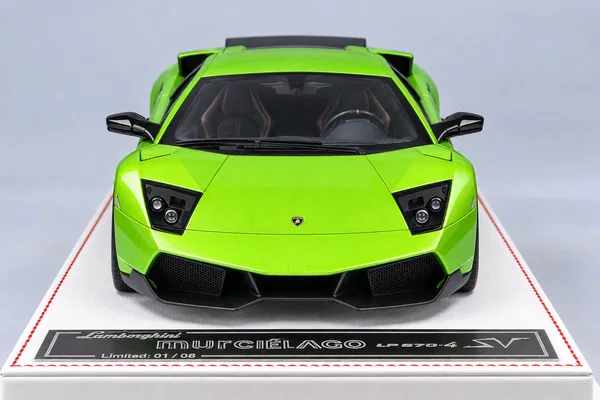 Lamborghini LP670 SV 手动挡鸭尾版 绿色，封面