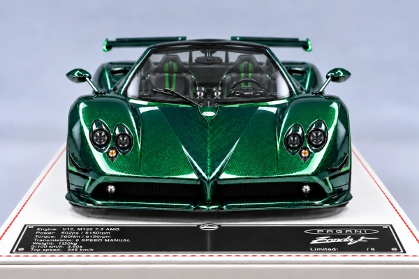 Pagani Zonda F Roadster 绿碳·黑轮·黑内饰 1:18，封面